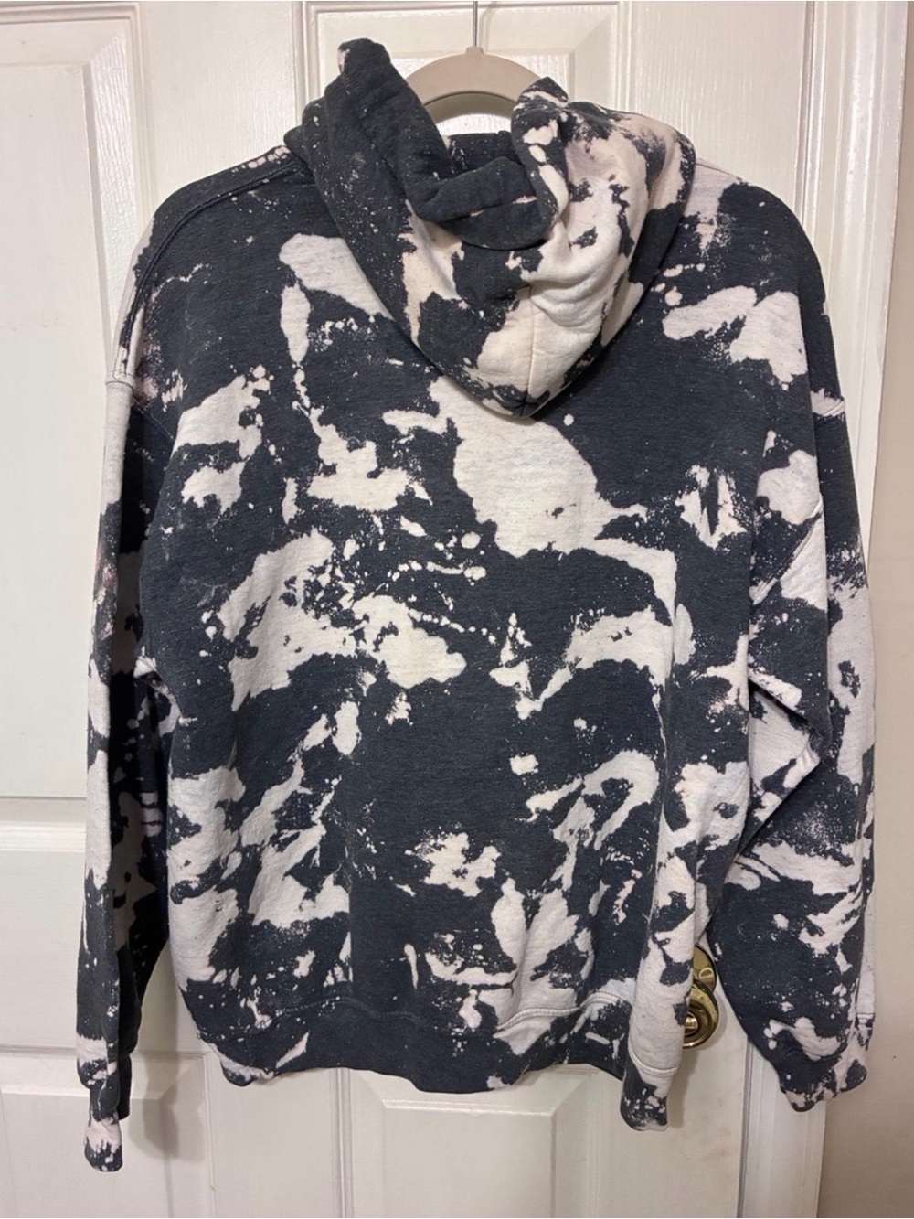 Tennessee Deep Draw Yak Ranch Gildan
Heavy Blend Acid Wash Hoodie - Picture 4 of 4